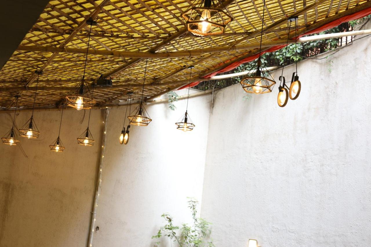 Lime Tree Hotel Sushant Lok Gurgaon Sector 29 Next To Iffco Chowk Metro Zewnętrze zdjęcie
