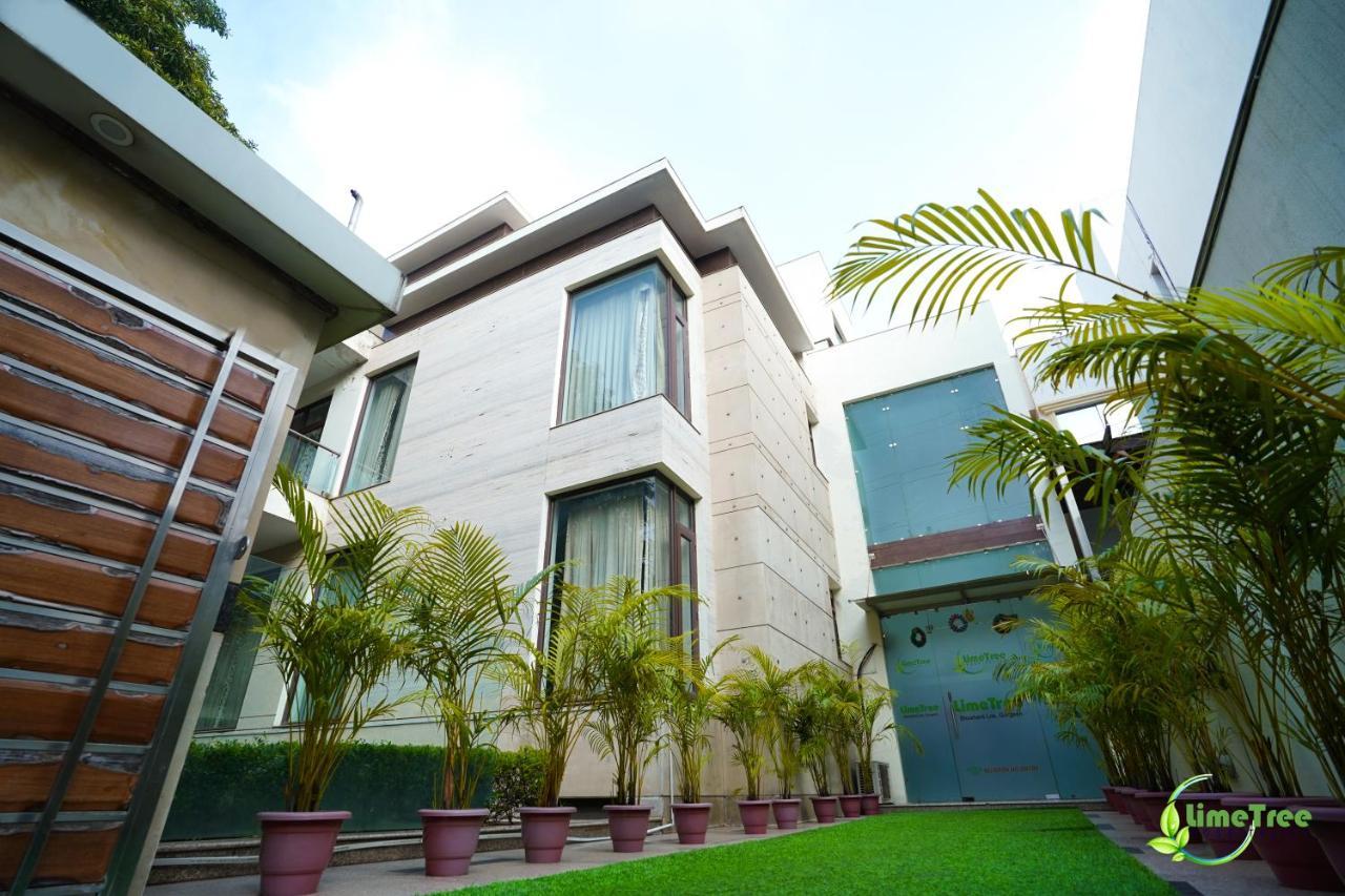 Lime Tree Hotel Sushant Lok Gurgaon Sector 29 Next To Iffco Chowk Metro Zewnętrze zdjęcie
