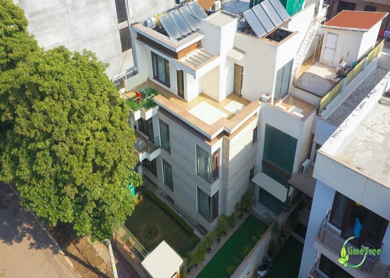 Lime Tree Hotel Sushant Lok Gurgaon Sector 29 Next To Iffco Chowk Metro Zewnętrze zdjęcie